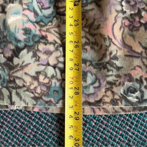 Vtg 80s Russ Petites Dusty Floral Skirt - Union Made - Size 12 - Picture 7 of 7